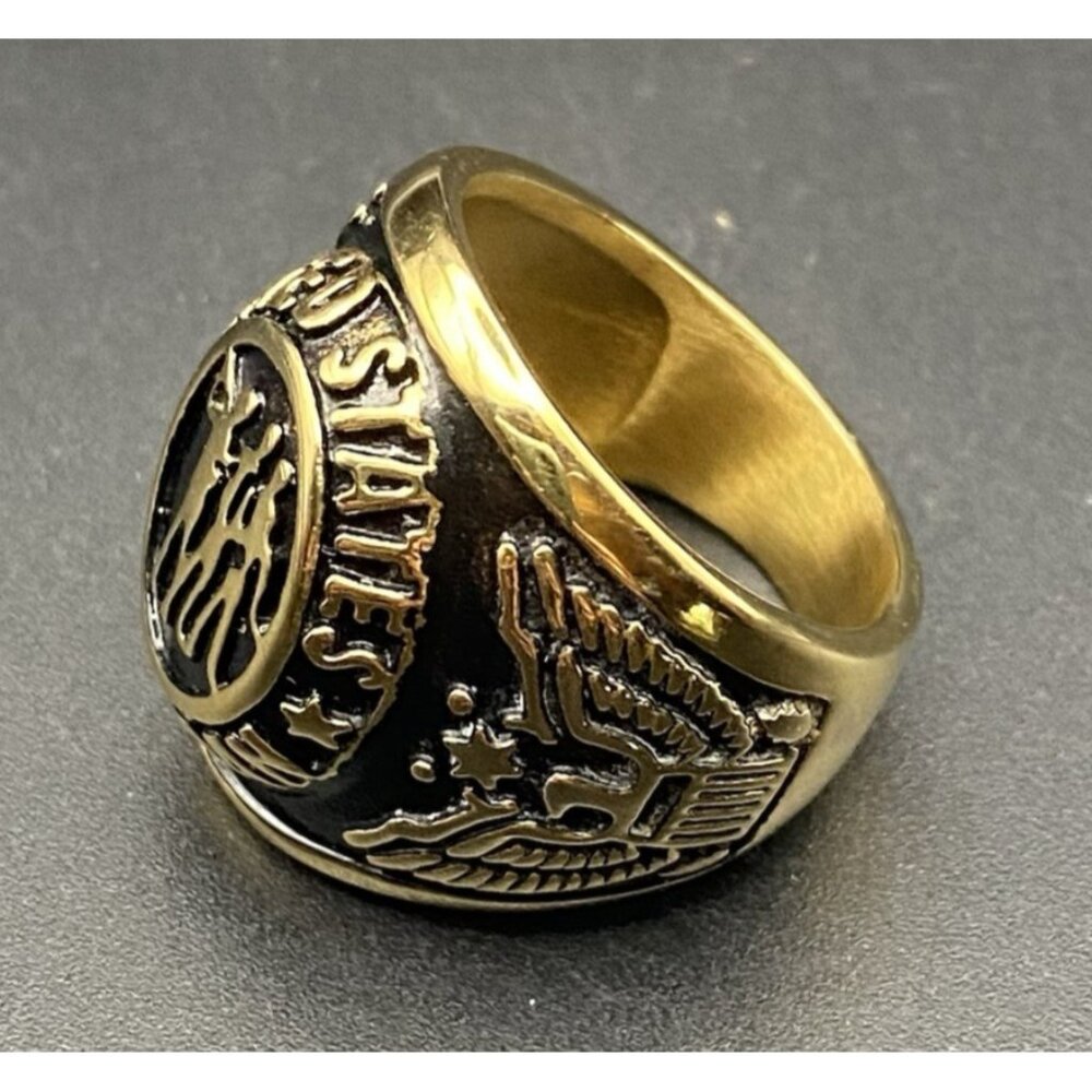US Veteran Gold Tone Signet Ring Size 8 Military Tribute Unisex All Branches - Picture 3 of 12